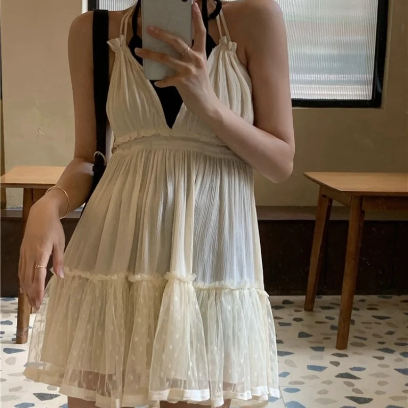 Women's Sexy Halter Dress Open Back Mesh Patchwork Spaghetti Strap Dress Casual Holiday Style Sweet Loose Mini White Skirt
Women's Sexy Halter Dress Open Back Mesh Patchwork Spaghetti Strap Dress Casual Holiday Style Sweet Loose Mini White Skirt