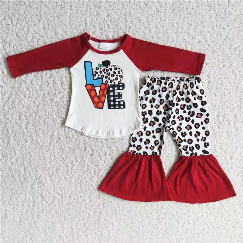 red long sleeve raglan top pumpkin love print t shirt and leopard bell bottom pant red ruffles kids clothing set baby clothing
red long sleeve raglan top pumpkin love print t shirt and leopard bell bottom pant red ruffles kids clothing set baby clothing