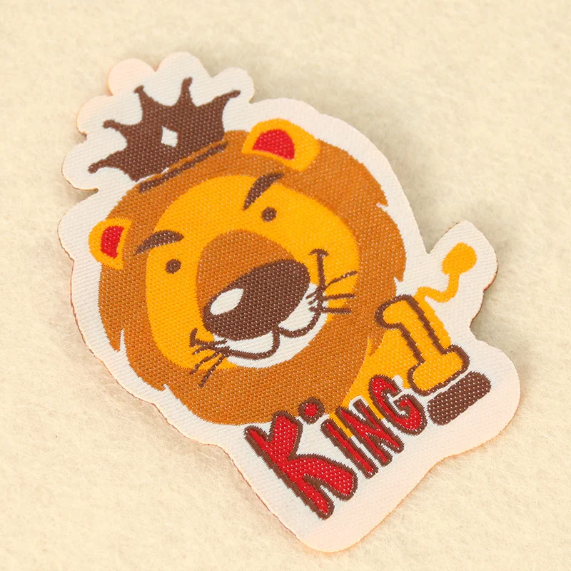 2PCS Cartoon Lion King Embroidery Patch Animal Decal Iron on Patches for Clothing Applique Handamde Patchwork Garment Stickers
2PCS Cartoon Lion King Embroidery Patch Animal Decal Iron on Patches for Clothing Applique Handamde Patchwork Garment Stickers