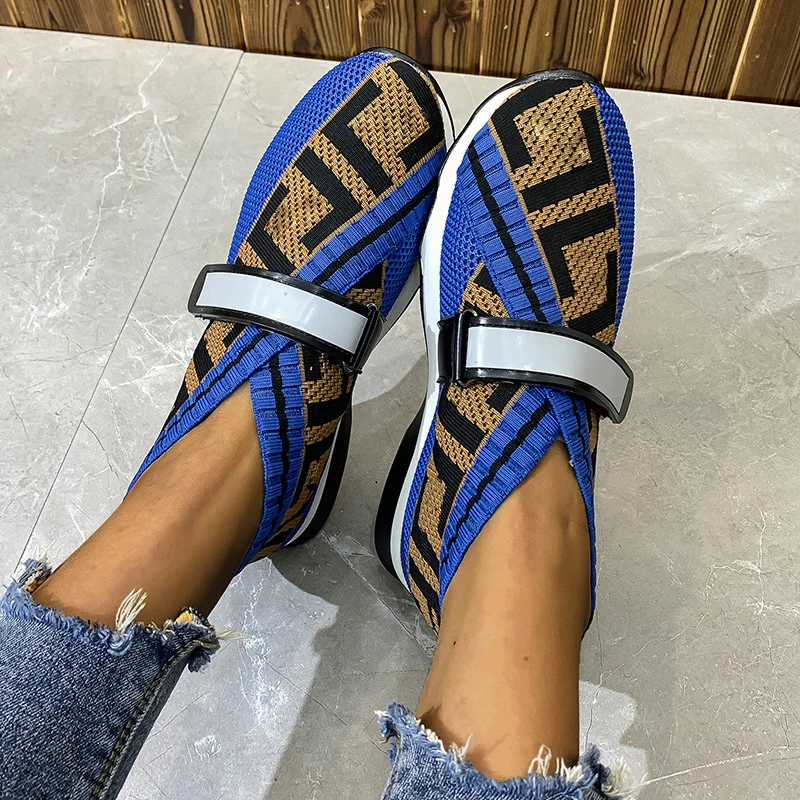 Large Size Lightweight Pumps 2022 Fashion Woven Platform Sports Women Shoes Outdoor Running Shoes Mesh Comfort Sneakers
Large Size Lightweight Pumps 2022 Fashion Woven Platform Sports Women Shoes Outdoor Running Shoes Mesh Comfort Sneakers