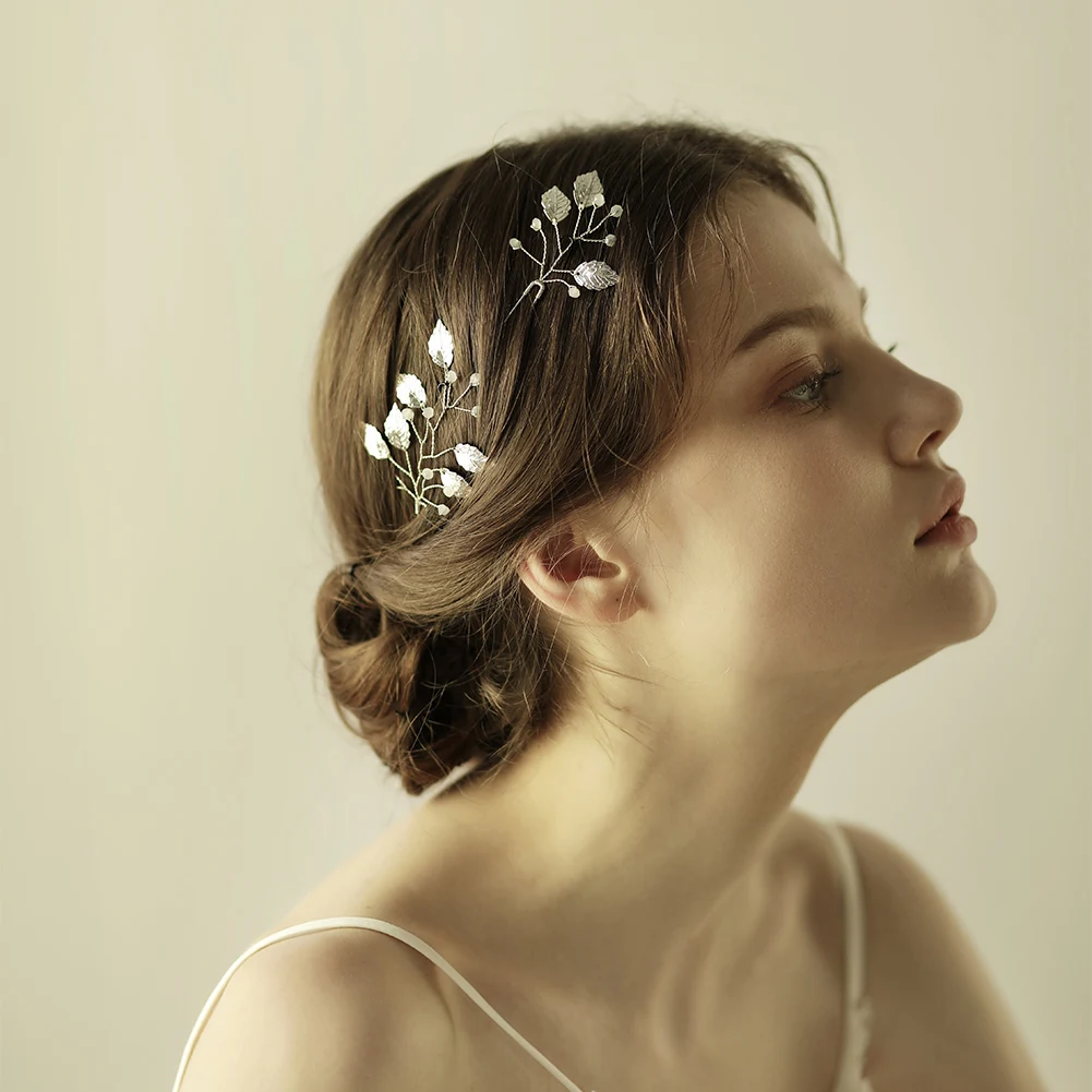 O850 Elegant Wedding Bridal Hairpin Alloy Leaves Beading Handmade Brides Bridesmaid Hairwear Women Ladies Headpiece Tiara
O850 Elegant Wedding Bridal Hairpin Alloy Leaves Beading Handmade Brides Bridesmaid Hairwear Women Ladies Headpiece Tiara