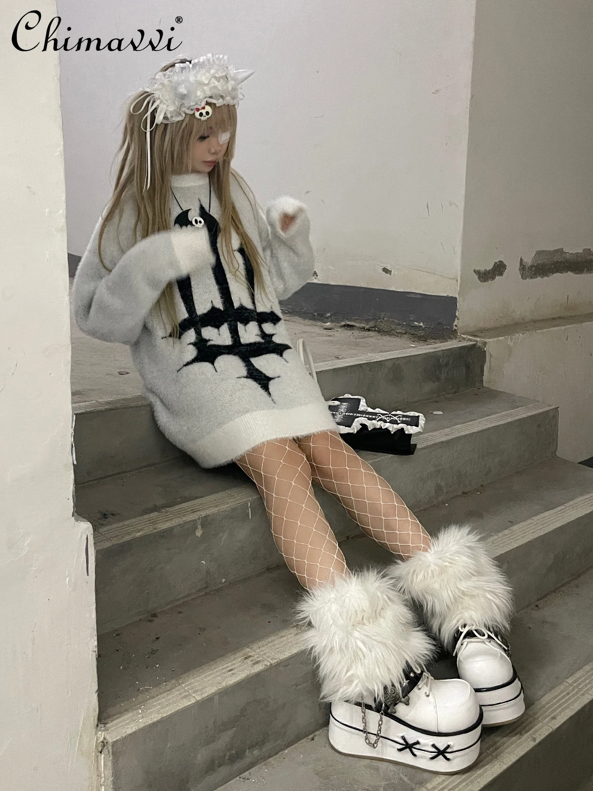 Свитер женский вязаный с длинным рукавом и круглым вырезом, на осень/зиму
Свитер женский вязаный с длинным рукавом и круглым вырезом, на осень/зиму