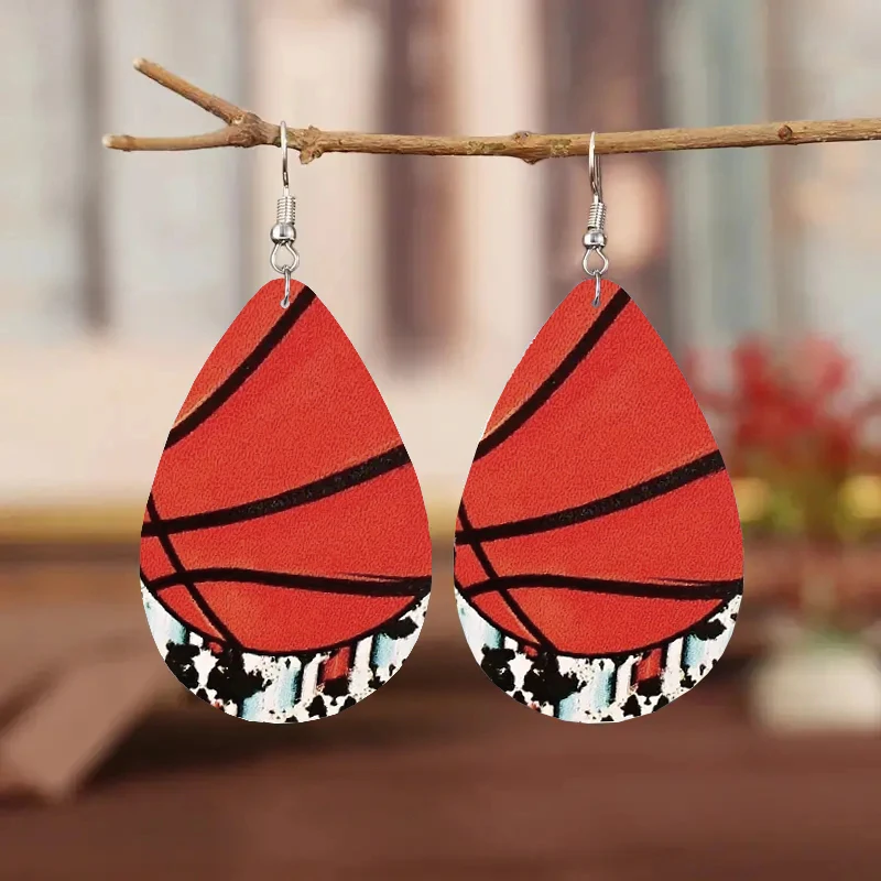 1Pair Bohemian Fashion Style PU Leather Droplet Earrings Basketball Print Men's and Women's Daily Wear Ear Jewelry Creative Pers
1Pair Bohemian Fashion Style PU Leather Droplet Earrings Basketball Print Men's and Women's Daily Wear Ear Jewelry Creative Pers