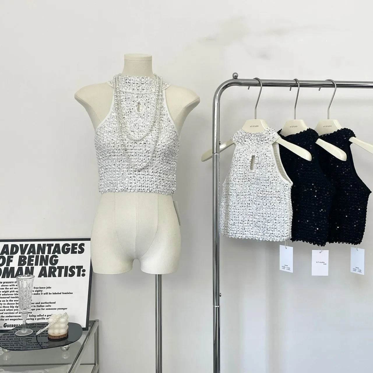 Summer Sexy Off Shoulder Tank Top Women Sleeveless Vest Quality Y2k Sequined Camis Tank Tops Women Casual Solid Color Basic Cami
Summer Sexy Off Shoulder Tank Top Women Sleeveless Vest Quality Y2k Sequined Camis Tank Tops Women Casual Solid Color Basic Cami