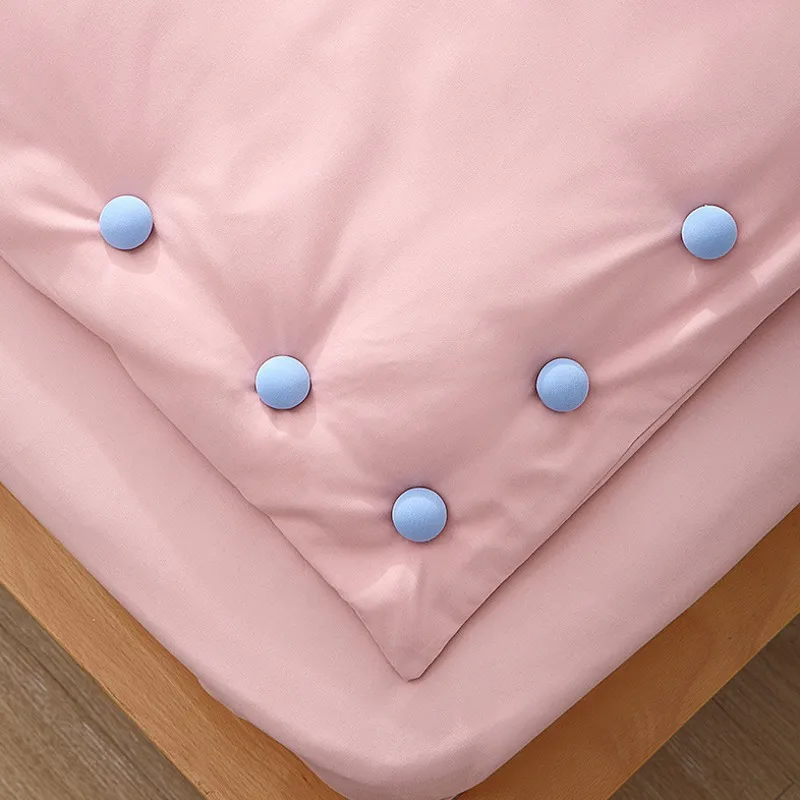 4PCS BedSheet Quilt Clip Non-slip Quilt Blanket Clip One Key to Unlock Blankets Cover Fastener Clip Duvet Fixing Clip
4PCS BedSheet Quilt Clip Non-slip Quilt Blanket Clip One Key to Unlock Blankets Cover Fastener Clip Duvet Fixing Clip
