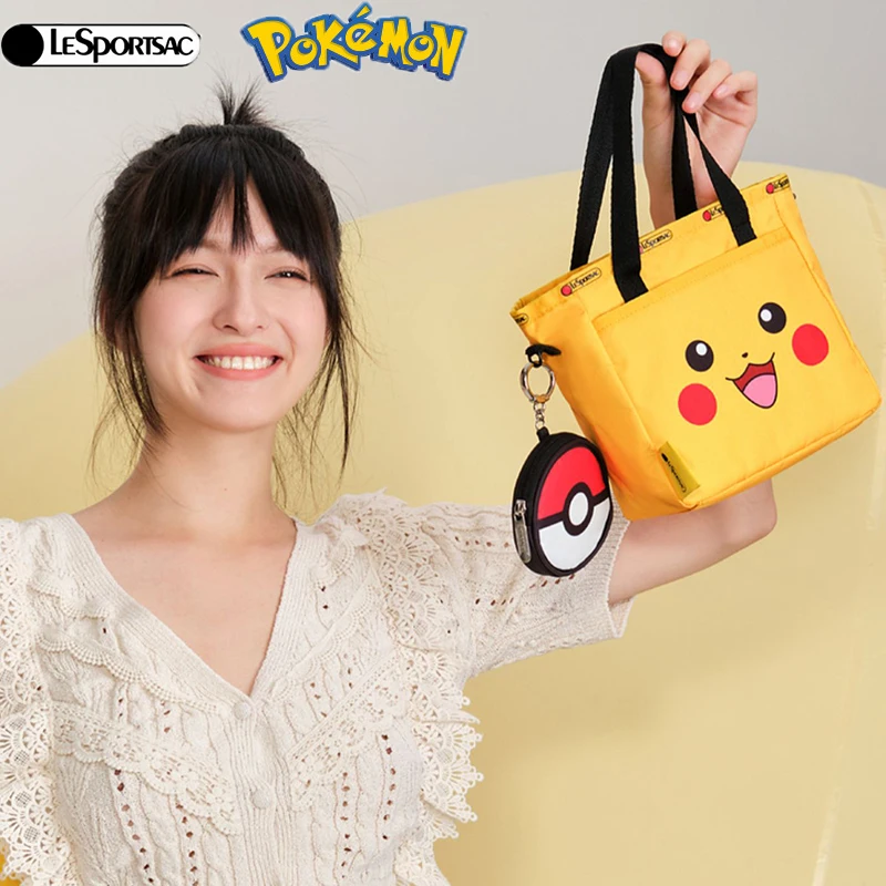 kawaii Lesportsac Nylon 2023 New Pokemon Co Branded Pikachu Cute Cartoon Handbag Shopping Bag Holiday Gifts for Girls
kawaii Lesportsac Nylon 2023 New Pokemon Co Branded Pikachu Cute Cartoon Handbag Shopping Bag Holiday Gifts for Girls