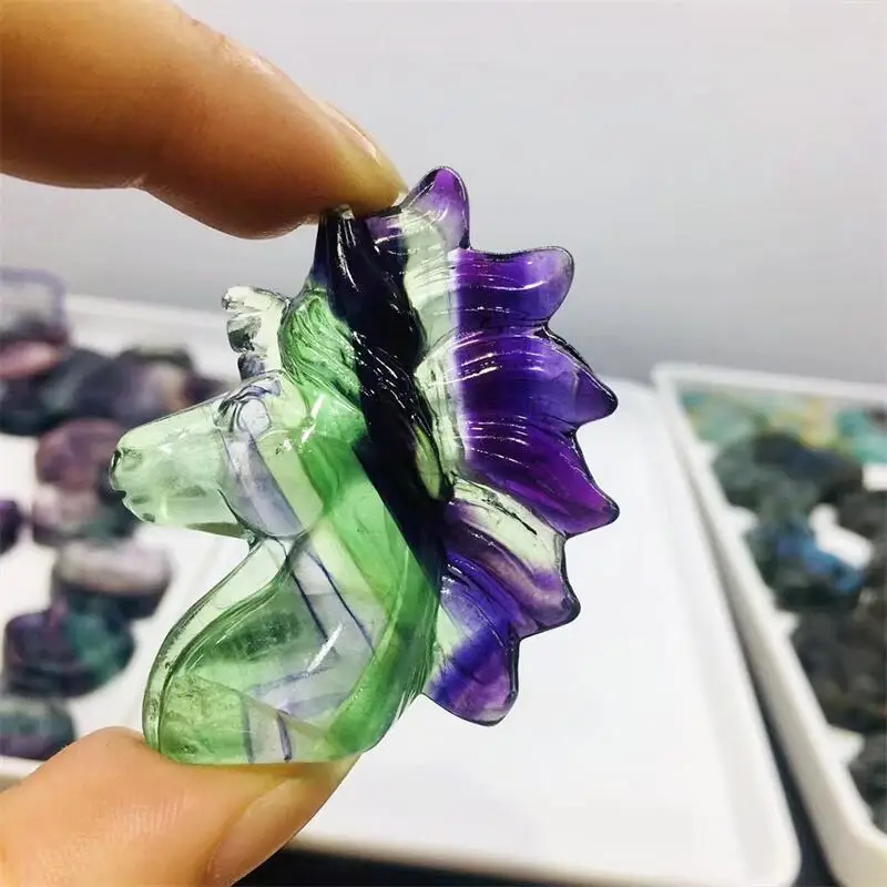 Статуя из натурального радужного флюорита, 5 см, 1 шт. 
Статуя из натурального радужного флюорита, 5 см, 1 шт.