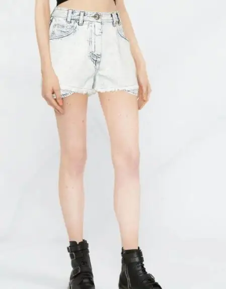 126437 Luxury Designer Clothes Fashion Classic Trendy Dilapidated Washing Water Denim Shorts
126437 Luxury Designer Clothes Fashion Classic Trendy Dilapidated Washing Water Denim Shorts