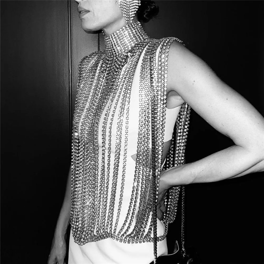Summer 2023 Stand Collar Sleeveless Shiny Diamond Chain Decoration See-through Vest Women Nightclub Party Heavy Metal Y2k Top
Summer 2023 Stand Collar Sleeveless Shiny Diamond Chain Decoration See-through Vest Women Nightclub Party Heavy Metal Y2k Top