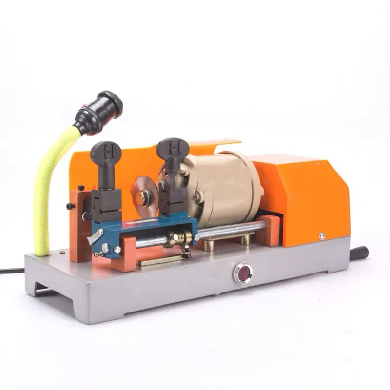 The multifunctional electric gear key duplicator manual horizontal key is suitable for flat cross zigzag keys
The multifunctional electric gear key duplicator manual horizontal key is suitable for flat cross zigzag keys
