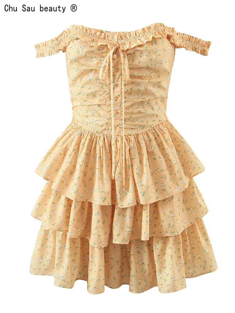 French Vintage Fashion Sexy Slash Neck Floral Print Lace-Up Edible Tree Fungus Cascading Ruffle Slim Dress 2022 Summer New 
French Vintage Fashion Sexy Slash Neck Floral Print Lace-Up Edible Tree Fungus Cascading Ruffle Slim Dress 2022 Summer New