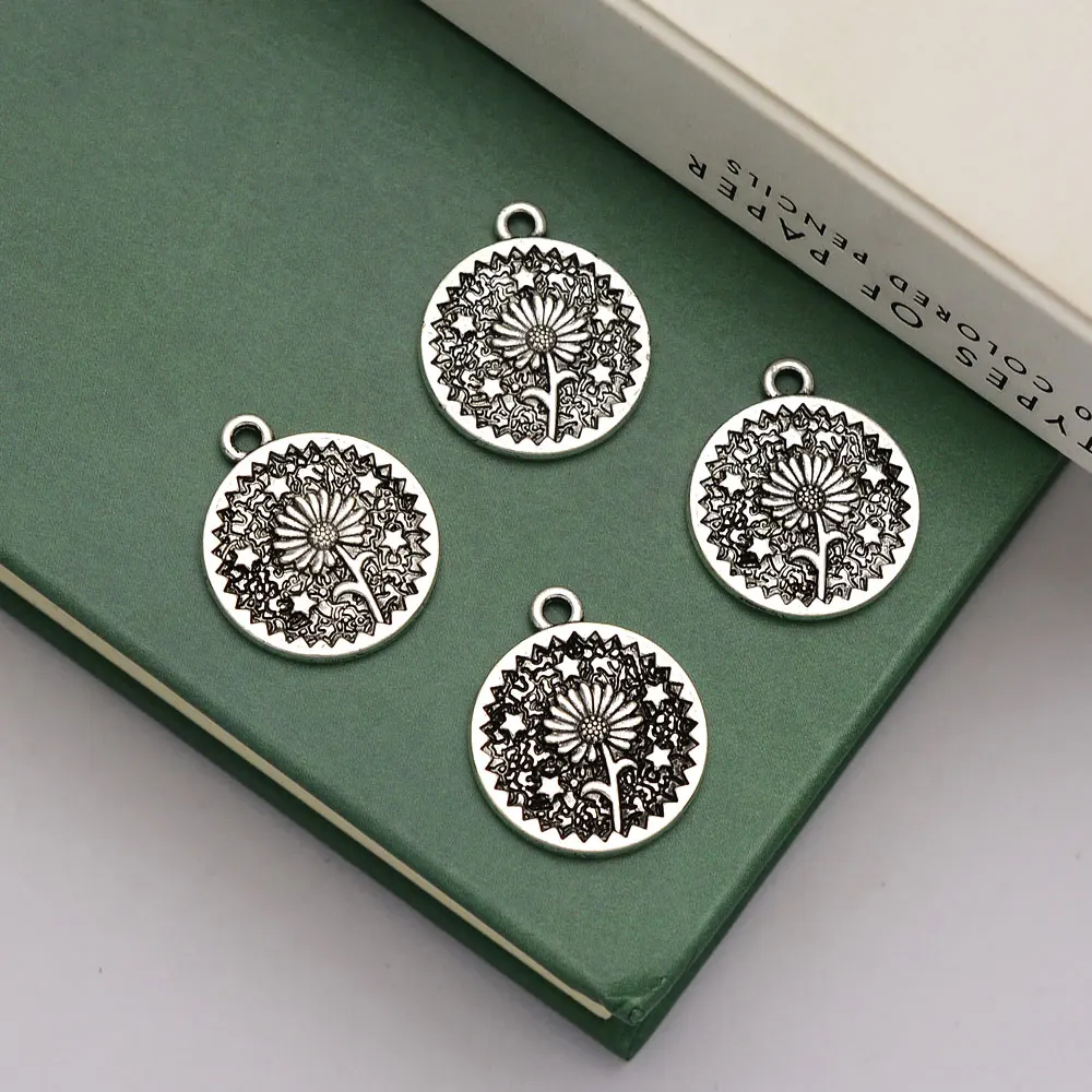 Винтажные посеребренные подвески в виде маргариток, подвески в виде подсолнуха для изготовления ювелирных изделий «сделай сам», ожерелья для женщин, 20 шт./партия, 17x20 мм 
Винтажные посеребренные подвески в виде маргариток, подвески в виде подсолнуха для изготовления ювелирных изделий «сделай сам», ожерелья для женщин, 20 шт./партия, 17x20 мм