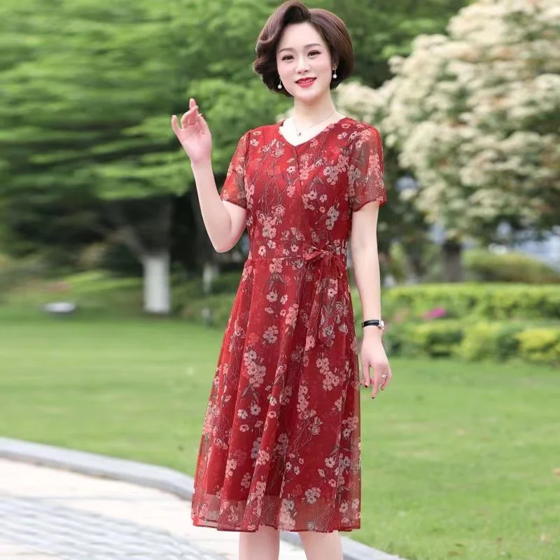 Яркое платье PD25 из чистого хлопка для женщин, летнее платье большого размера для мам среднего возраста, модное платье для женщин среднего и ...
Яркое платье PD25 из чистого хлопка для женщин, летнее платье большого размера для мам среднего возраста, модное платье для женщин среднего и ...