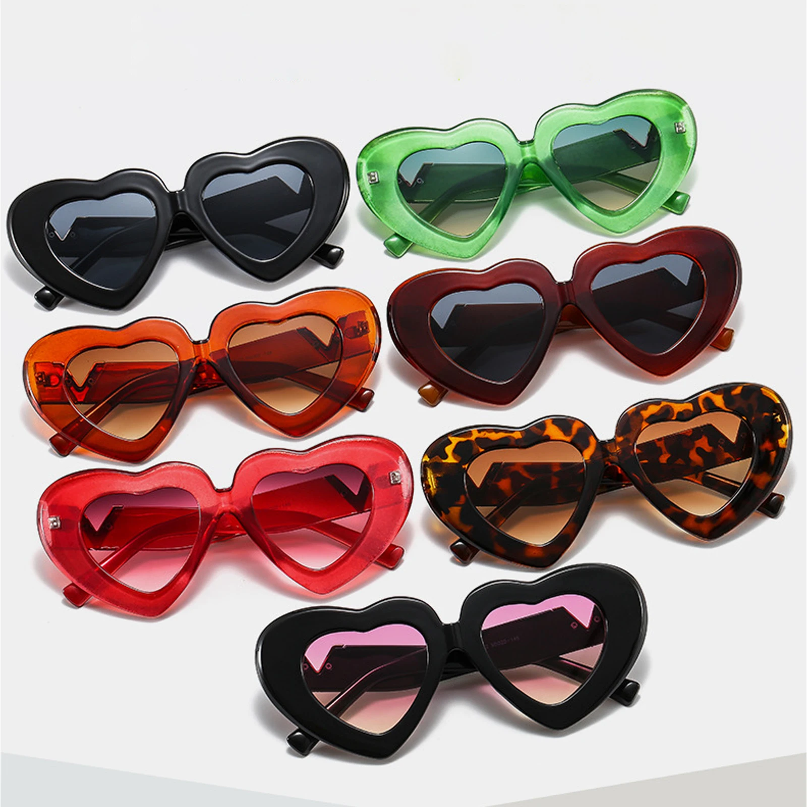 New Fashion Big Frame Heart Shaped Sunglasses for Women Golden V Design Cat Eye Shades Eyeglasses Colorful UV400 Sun Glasses
New Fashion Big Frame Heart Shaped Sunglasses for Women Golden V Design Cat Eye Shades Eyeglasses Colorful UV400 Sun Glasses