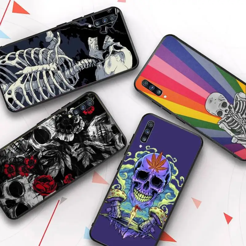 Horror Skull Phone Case for Redmi 8 9 9A for Samsung J5 J6 Note9 for Huawei NOVA3E Mate20lite cover
Horror Skull Phone Case for Redmi 8 9 9A for Samsung J5 J6 Note9 for Huawei NOVA3E Mate20lite cover