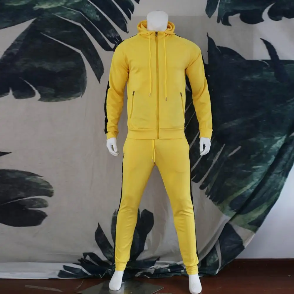 Shrinkable Cuffs Men Tracksuit Mid-rise Coldproof Popular Male Stitch Color Sport Jacket Sweatpants Jogging Suit
Shrinkable Cuffs Men Tracksuit Mid-rise Coldproof Popular Male Stitch Color Sport Jacket Sweatpants Jogging Suit