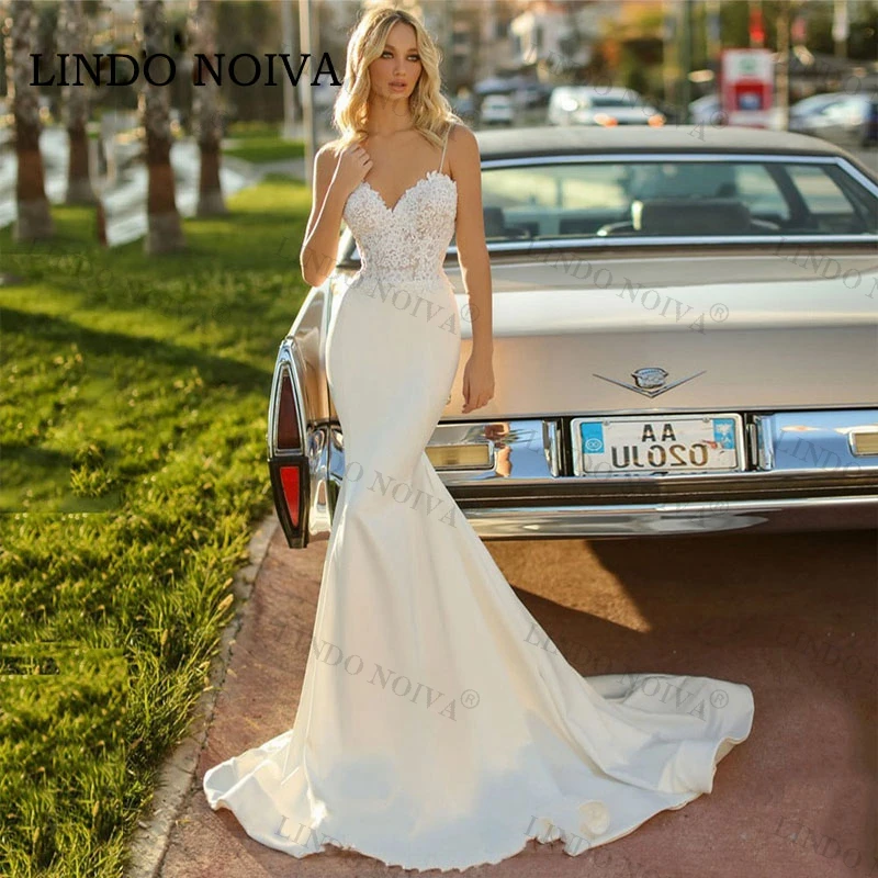 LINDO NOIVA Appliques Beaded Mermaid Wedding Dress Lace Sweetheart Sexy Spaghetti Straps Bohemian Bridal Gown Vestido De Noiva
LINDO NOIVA Appliques Beaded Mermaid Wedding Dress Lace Sweetheart Sexy Spaghetti Straps Bohemian Bridal Gown Vestido De Noiva