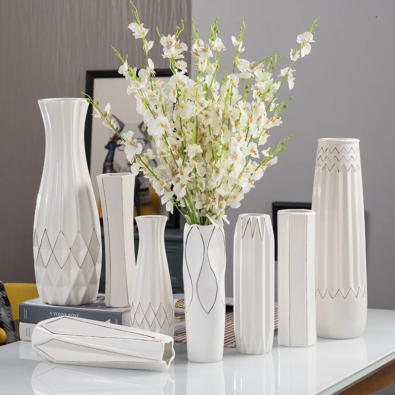 Ваза для цветов, керамическая, 30 см
Ваза для цветов, керамическая, 30 см