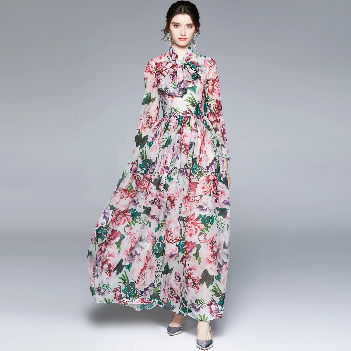 2022 New Long Sleeve Spring Dress Women Vacation Style Printed Large Swing Ankle Length O Neck Dress With Silk Scarf With Lining
2022 New Long Sleeve Spring Dress Women Vacation Style Printed Large Swing Ankle Length O Neck Dress With Silk Scarf With Lining