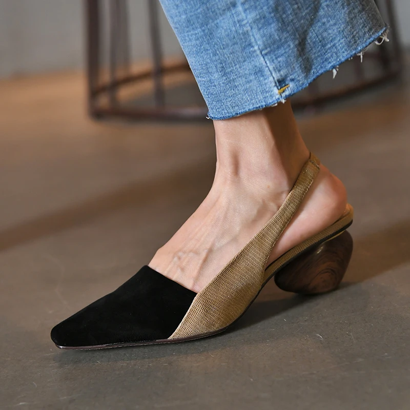 Женские босоножки из овечьей замши, с острым носком
Женские босоножки из овечьей замши, с острым носком