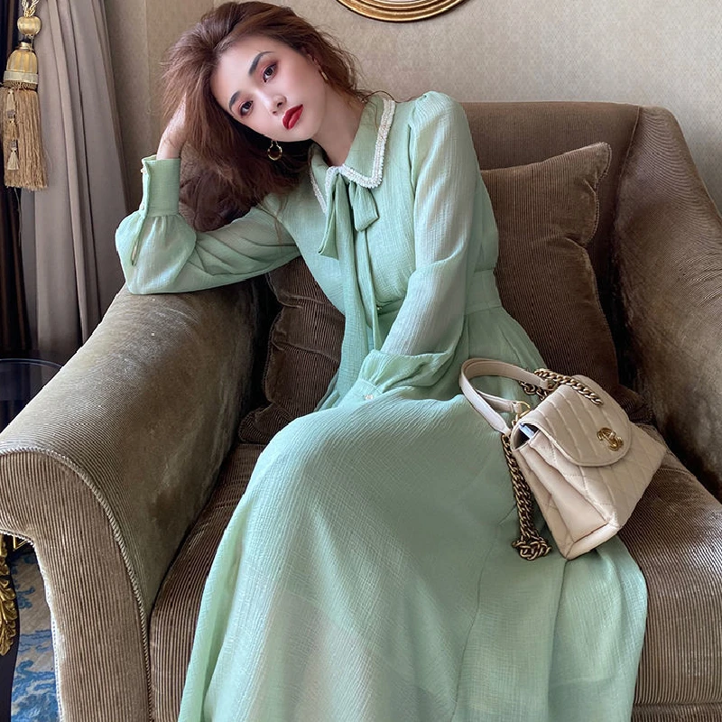 Women Korean Style French Retro Dress Women Casual Ruffled Collar Long Sleeve Vintage Bow Solid Fairy Chic Party One-Piece Dress
Women Korean Style French Retro Dress Women Casual Ruffled Collar Long Sleeve Vintage Bow Solid Fairy Chic Party One-Piece Dress