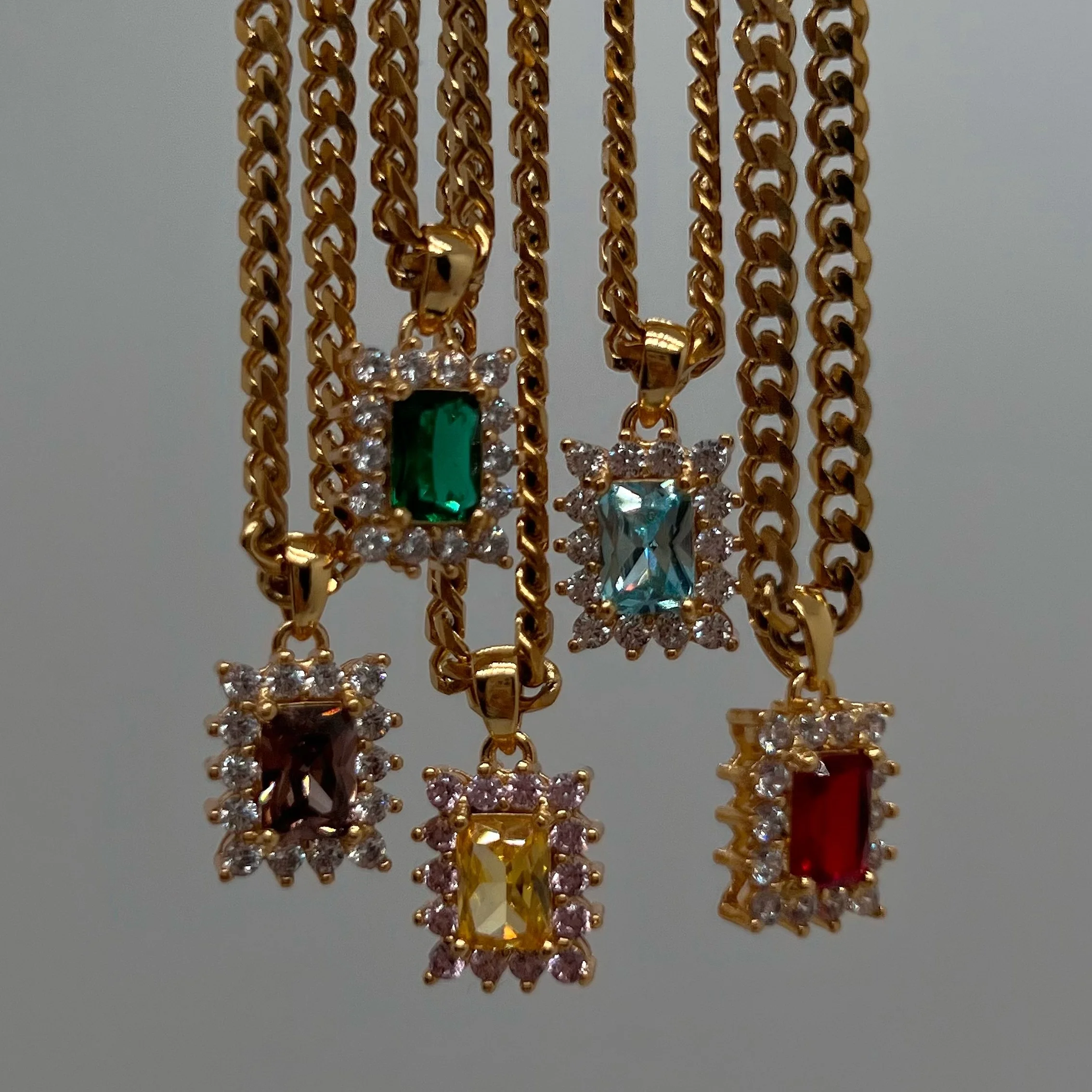 Dasein ACC New Customized Series Fashionable Square Green Colorful Zircon Stainless Steel Cuban Chain Necklace Neckintheli
Dasein ACC New Customized Series Fashionable Square Green Colorful Zircon Stainless Steel Cuban Chain Necklace Neckintheli