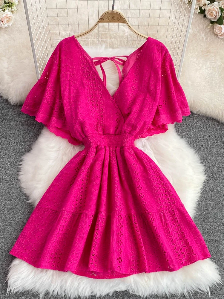 Women Hollow Out Backless Dress V- Neck Short Sleeve New Arrivals Lady Sexy Fashion Temperament Summer 2022
Women Hollow Out Backless Dress V- Neck Short Sleeve New Arrivals Lady Sexy Fashion Temperament Summer 2022