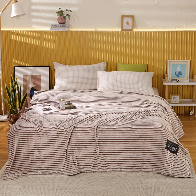 Solid Polar Fleece Fabric Blankets for Bed Sheet Winter Warm Blanket Sofa Cover Portable Car Travel Blanket
Solid Polar Fleece Fabric Blankets for Bed Sheet Winter Warm Blanket Sofa Cover Portable Car Travel Blanket