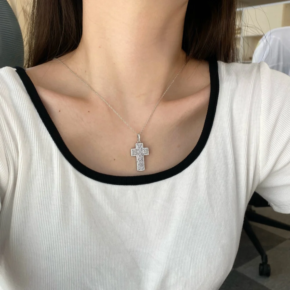 Occident Hot Sale 925 Sterling Silver Cross Necklace Rhodium Plated Zircon Pendant For Women
Occident Hot Sale 925 Sterling Silver Cross Necklace Rhodium Plated Zircon Pendant For Women