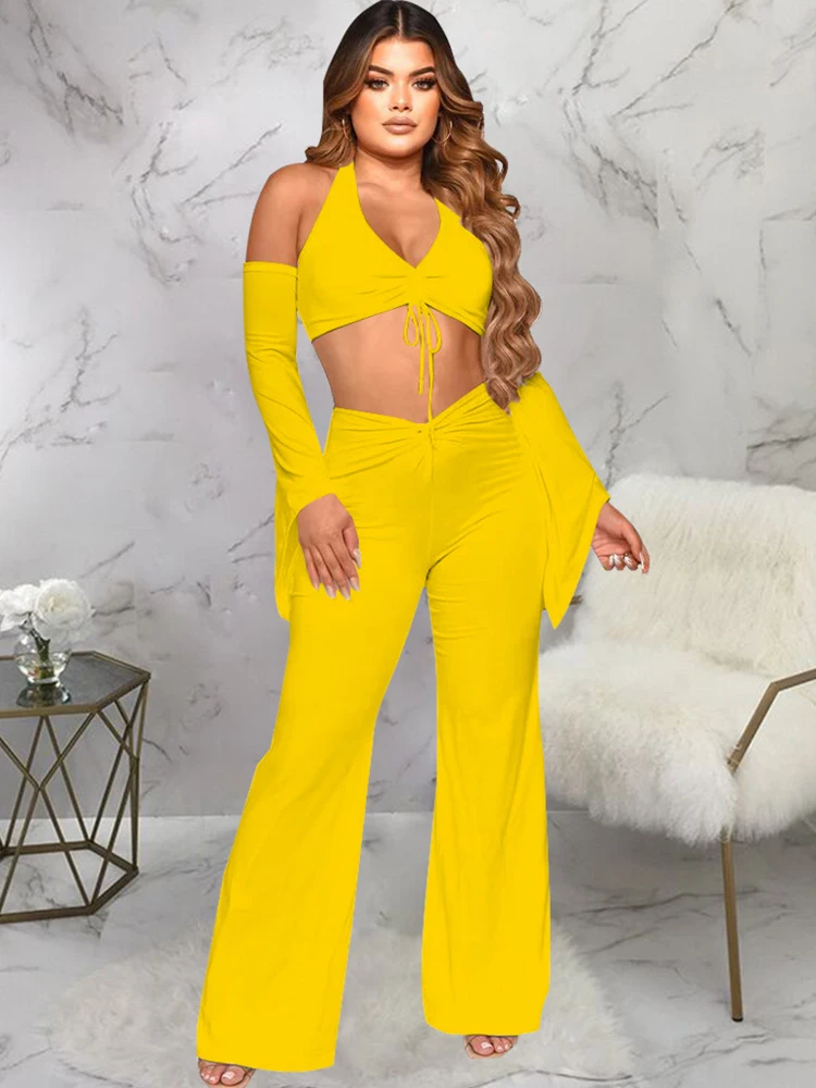 Пикантный укороченный топ с лямкой на шее и открытой спиной и длинные брюки с высокой талией и широкими штанинами, костюм из двух предметов, ...
Пикантный укороченный топ с лямкой на шее и открытой спиной и длинные брюки с высокой талией и широкими штанинами, костюм из двух предметов, ...