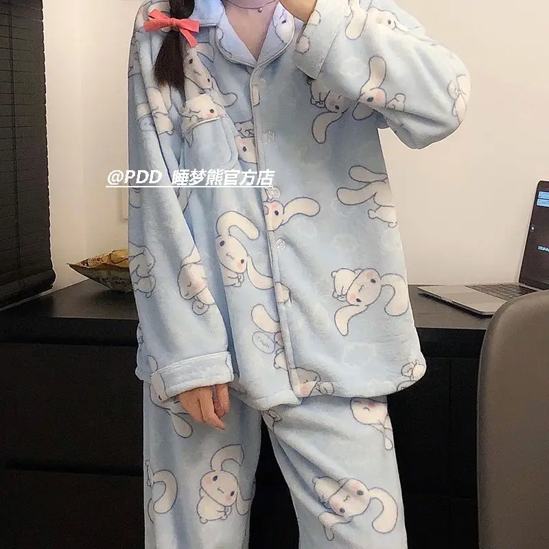 Sanrio Kawaii Cinnamoroll Kuromi Thickened Models Coral Velvet Pajamas Women Sets Cartoon Hello Kitty My Melody Long-Sleeved Toy
Sanrio Kawaii Cinnamoroll Kuromi Thickened Models Coral Velvet Pajamas Women Sets Cartoon Hello Kitty My Melody Long-Sleeved Toy