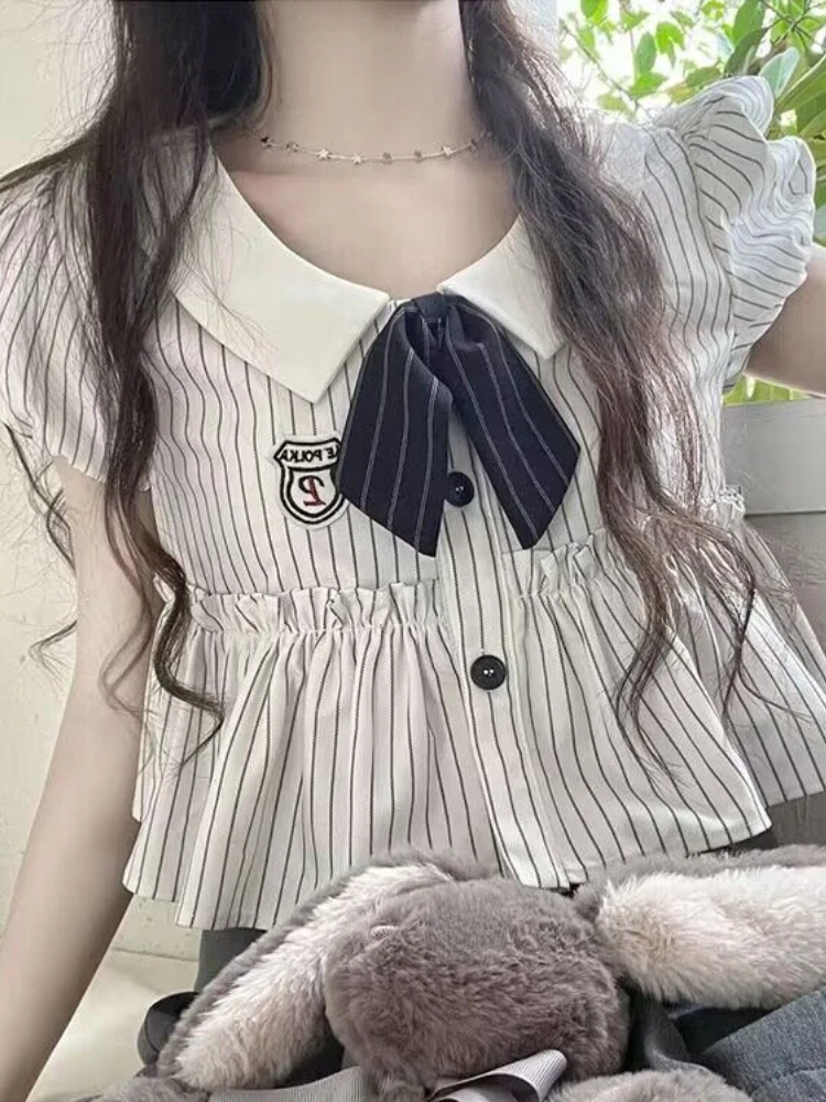 Japanese Sweet Kawaii Striped Blouses Women Puff Sleeve College Style Cute Shirts Female Korean Fashion Bow Tops Summer Clothing
Japanese Sweet Kawaii Striped Blouses Women Puff Sleeve College Style Cute Shirts Female Korean Fashion Bow Tops Summer Clothing
