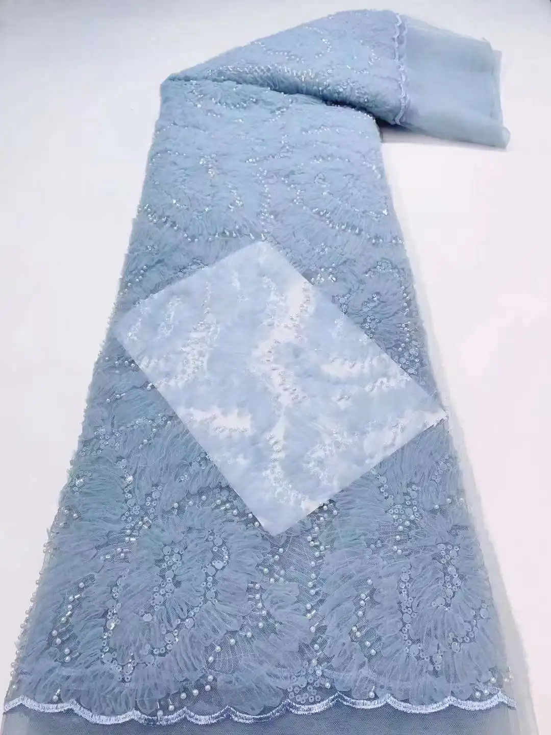 Luxury African 3D Lace Fabric High Quality Sequins Beaded Embroidery Nigerian French Tulle Mesh Wedding Dress Lace
Luxury African 3D Lace Fabric High Quality Sequins Beaded Embroidery Nigerian French Tulle Mesh Wedding Dress Lace
