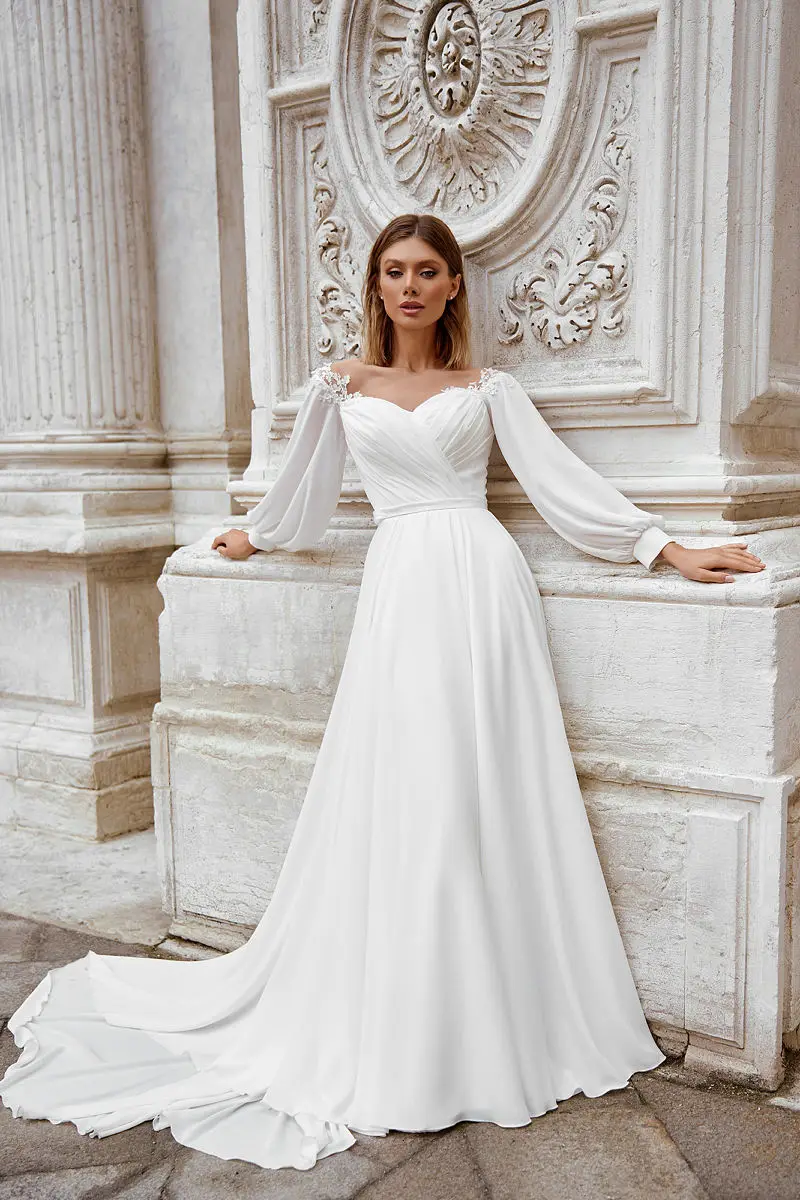 A Line Open Back Satin Latest Fashion Balloon Sleeve A-line Wedding Dress Hand Lace Applique Wedding Dress
A Line Open Back Satin Latest Fashion Balloon Sleeve A-line Wedding Dress Hand Lace Applique Wedding Dress