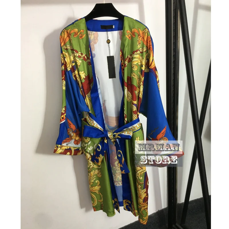 2022 Spring Luxury Design Dress for Women Branded Long Kimono Sleeve Vintage Print Women Tops Shirt boho Long Blouse with Belt
2022 Spring Luxury Design Dress for Women Branded Long Kimono Sleeve Vintage Print Women Tops Shirt boho Long Blouse with Belt