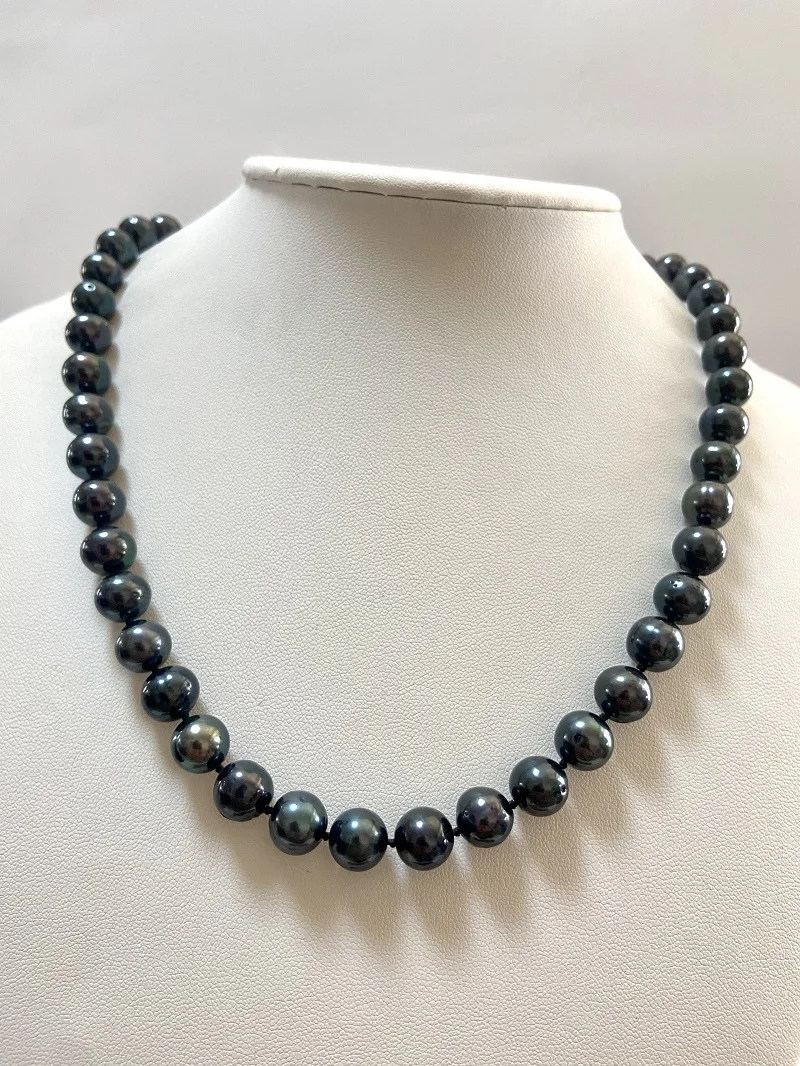Natural 9-10mm Black Pearls Necklace Near Round 45cm Length Less Defect, Women Necklace,Fashion Bead Jewelry
Natural 9-10mm Black Pearls Necklace Near Round 45cm Length Less Defect, Women Necklace,Fashion Bead Jewelry