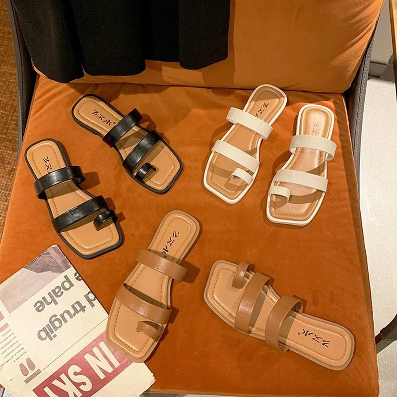 Flat toe sandals women's summer 2021 new outer wear sandals and slippers net red Roman shoes beach slippers chaussure femme
Flat toe sandals women's summer 2021 new outer wear sandals and slippers net red Roman shoes beach slippers chaussure femme
