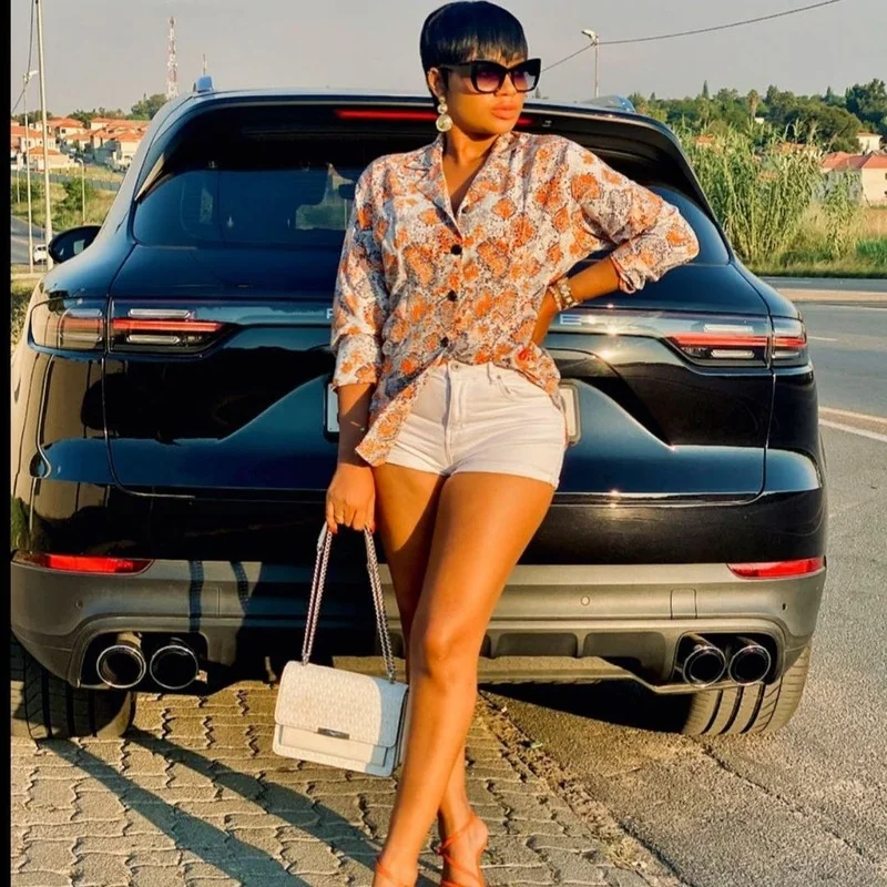 Women's Fashion Loose Casual Retro Single-breasted Summer Long-sleeved Tops Oversized Printed Shirt African Ladies Casual Tops
Women's Fashion Loose Casual Retro Single-breasted Summer Long-sleeved Tops Oversized Printed Shirt African Ladies Casual Tops