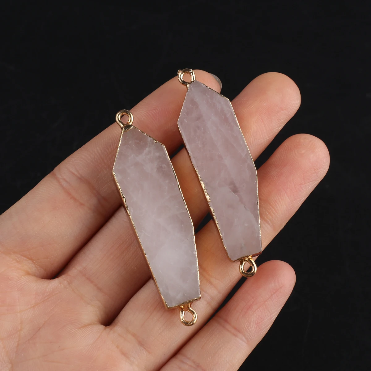 2 PCS Natural Semiprecious Stone Rose Quartz Irregular Shape Pendant Charm Jewelry Making DIY Necklace Earrings Accessories Gift
2 PCS Natural Semiprecious Stone Rose Quartz Irregular Shape Pendant Charm Jewelry Making DIY Necklace Earrings Accessories Gift