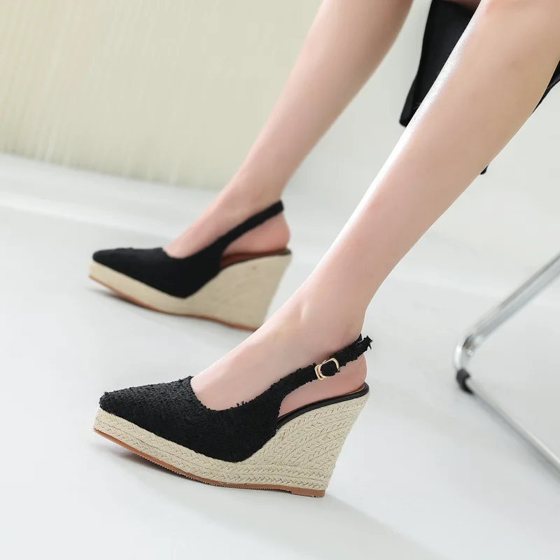 2022 Summer Platform Shoes Women High Heels Fashion Ladies Pumps Elegant Woman Wedges Shoes Black Pointed toe Plus Size
2022 Summer Platform Shoes Women High Heels Fashion Ladies Pumps Elegant Woman Wedges Shoes Black Pointed toe Plus Size