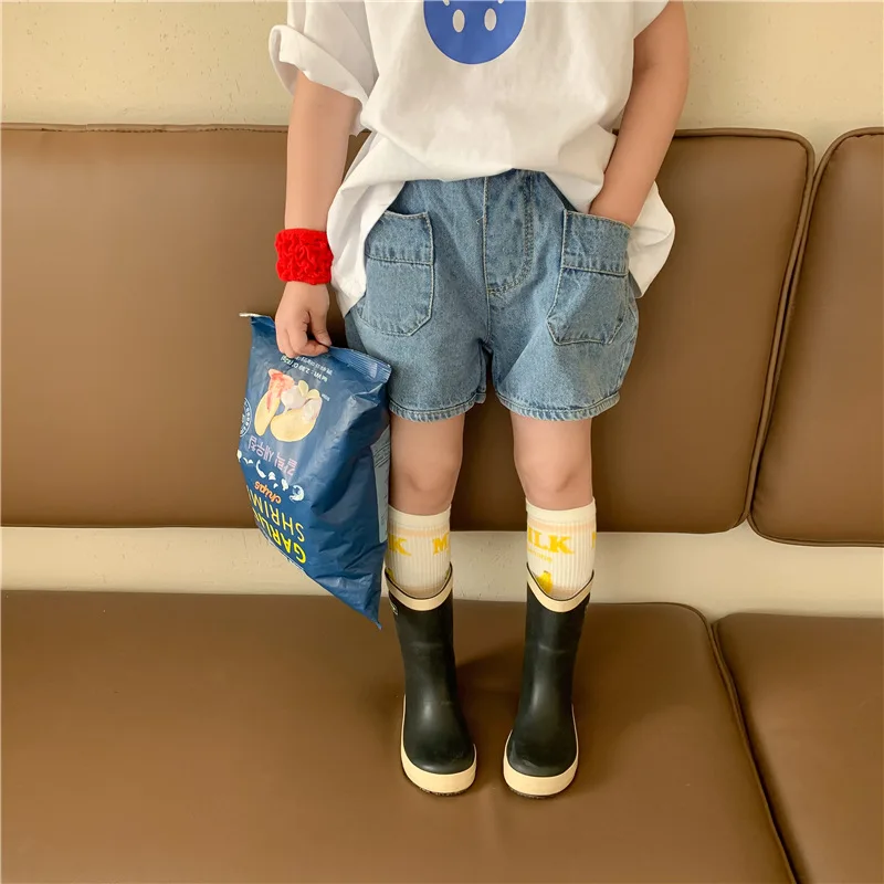 2022 New summer girls denim shorts fashion baby girl pockets patchwork straight denim shorts 2-7Y
2022 New summer girls denim shorts fashion baby girl pockets patchwork straight denim shorts 2-7Y
