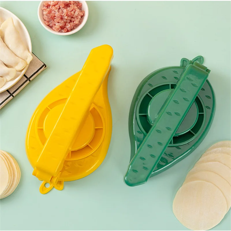 Home Dumpling Skin Artifact Handmade Packaging Molds Dough Pressing Tools Kitchen Gadgets Baking Pastries DIY Dumpling Machine
Home Dumpling Skin Artifact Handmade Packaging Molds Dough Pressing Tools Kitchen Gadgets Baking Pastries DIY Dumpling Machine