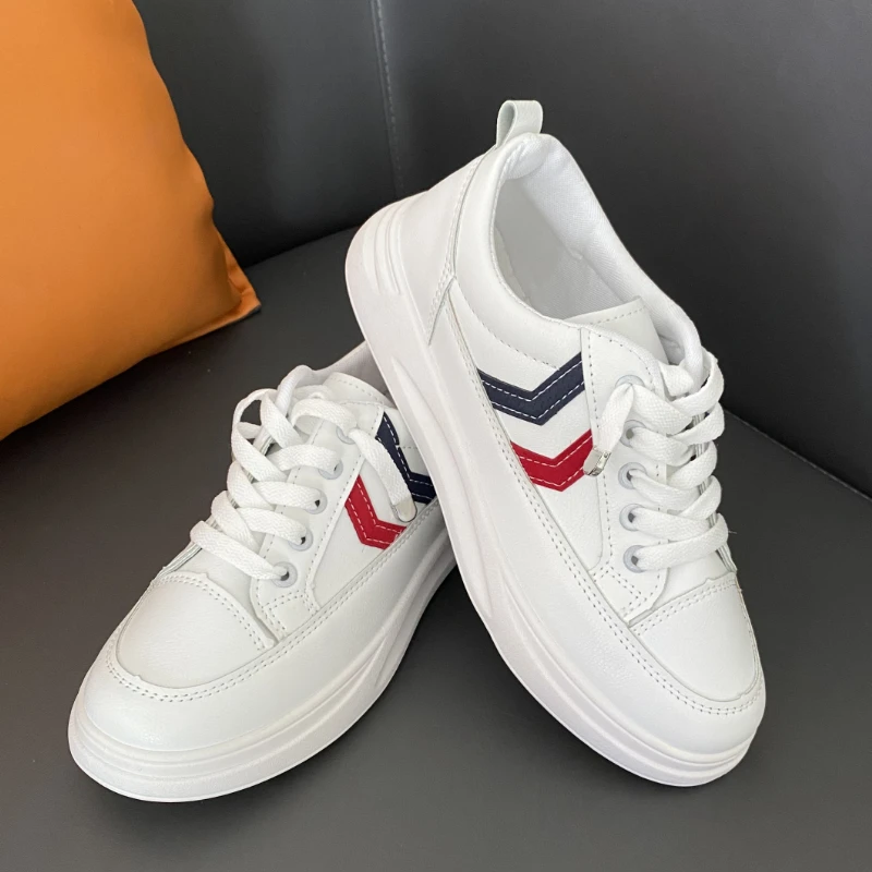 2022 Small White Shoes for Women Breathable Students Casual Shoes Sneakers Women's Shoes for Autumn winter Flat shoes
2022 Small White Shoes for Women Breathable Students Casual Shoes Sneakers Women's Shoes for Autumn winter Flat shoes
