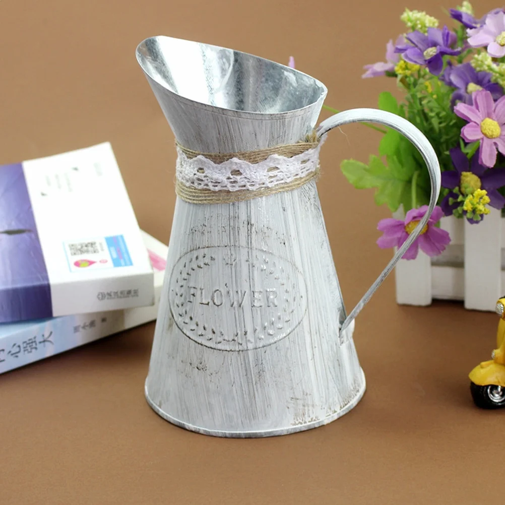 Vintage Watering Cans Shabby Chic Iron Flower Jug Pitcher Flower Vase for Home Decoration
Vintage Watering Cans Shabby Chic Iron Flower Jug Pitcher Flower Vase for Home Decoration