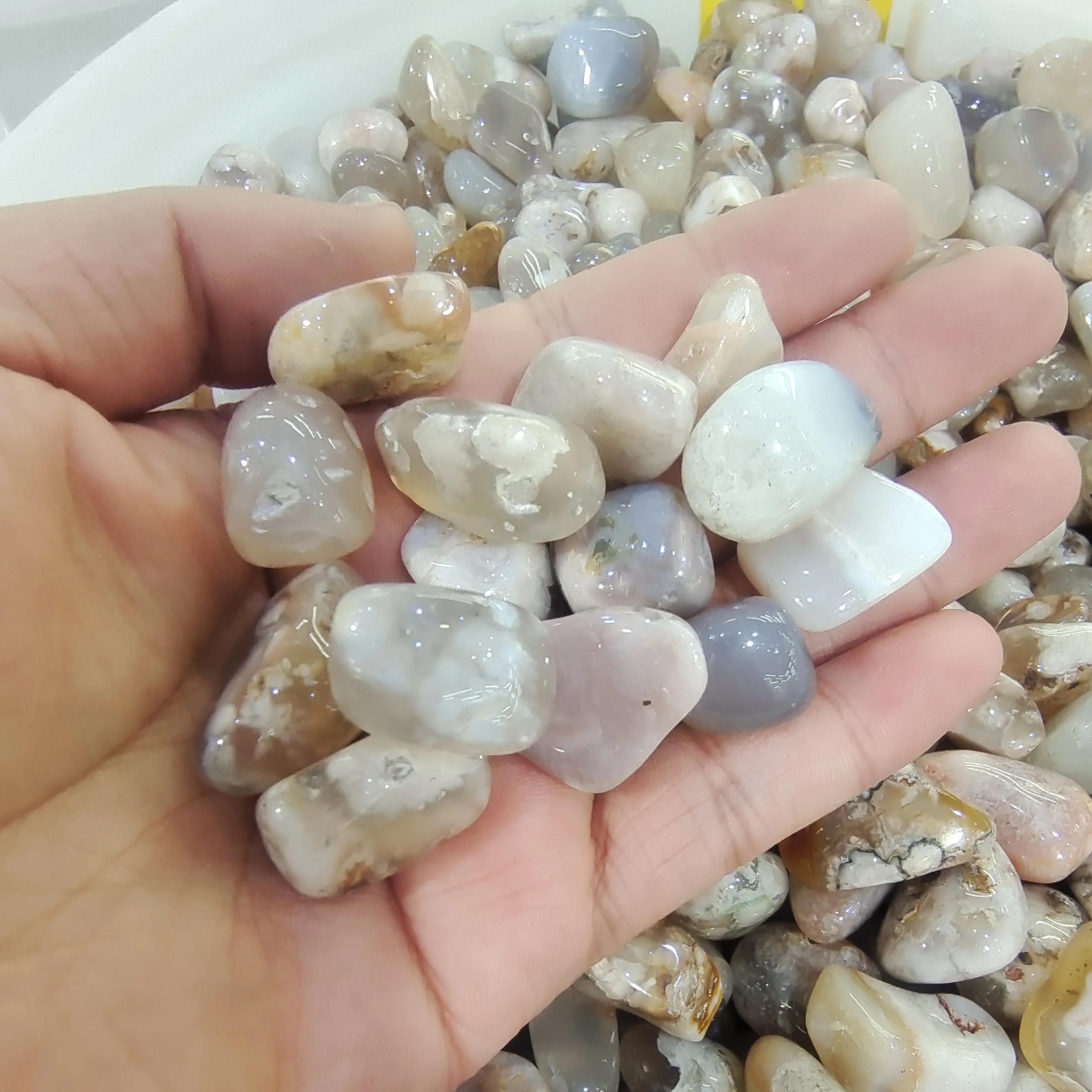 20-30mm Natural Sakura Agate Rock Crystal Gravel Gem Stone Polished Quartz Crystals
20-30mm Natural Sakura Agate Rock Crystal Gravel Gem Stone Polished Quartz Crystals
