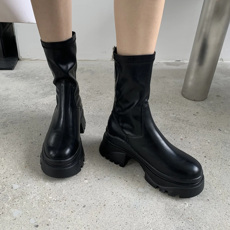 Black Ankle Boots For Women Punk Chunky Heels Autumn Round Toe Platform Boots Gothic New Rock Shoes Motorcycle Botas Plataforma
Black Ankle Boots For Women Punk Chunky Heels Autumn Round Toe Platform Boots Gothic New Rock Shoes Motorcycle Botas Plataforma