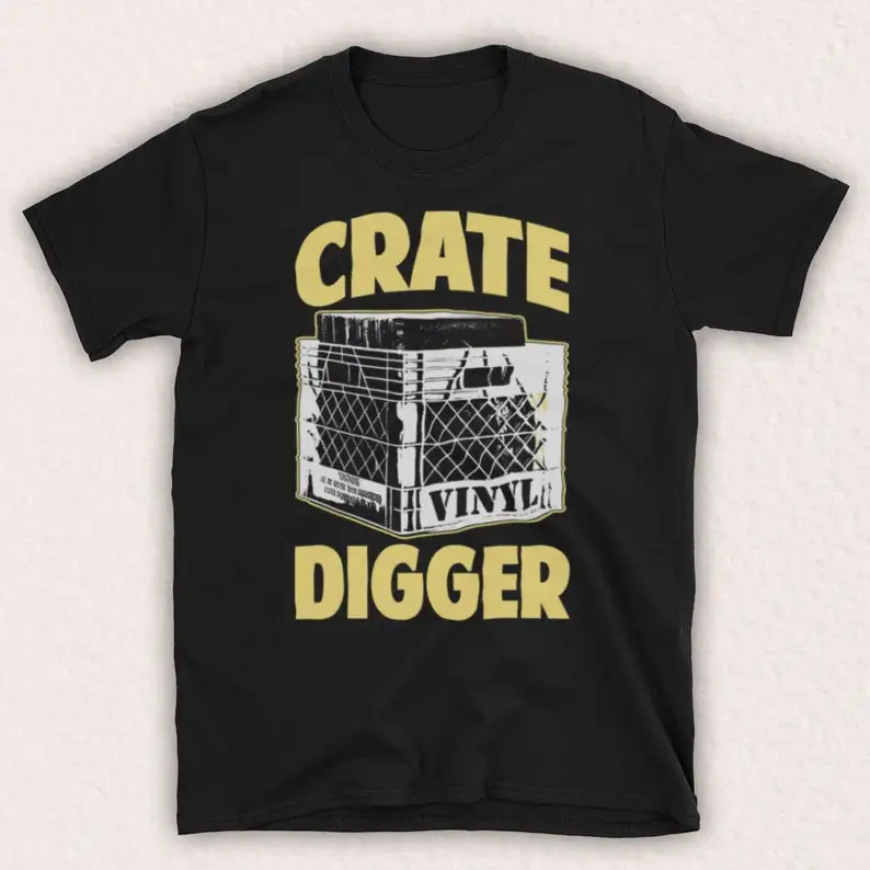 Футболка мужская оверсайз, белая, виниловая, с изображением клетки, джинкинга, диджея, проигрывателя записи, музыки в ретро стиле, неофициал...
Футболка мужская оверсайз, белая, виниловая, с изображением клетки, джинкинга, диджея, проигрывателя записи, музыки в ретро стиле, неофициал...