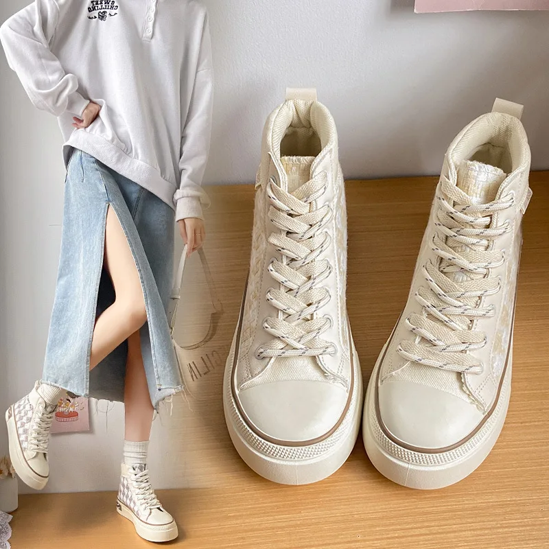 Женские кроссовки сезона осень 2023, женские повседневные кеды в клетку для тенниса, модные холщовые кроссовки для студентов, обувь для женщи... 
Женские кроссовки сезона осень 2023, женские повседневные кеды в клетку для тенниса, модные холщовые кроссовки для студентов, обувь для женщи...