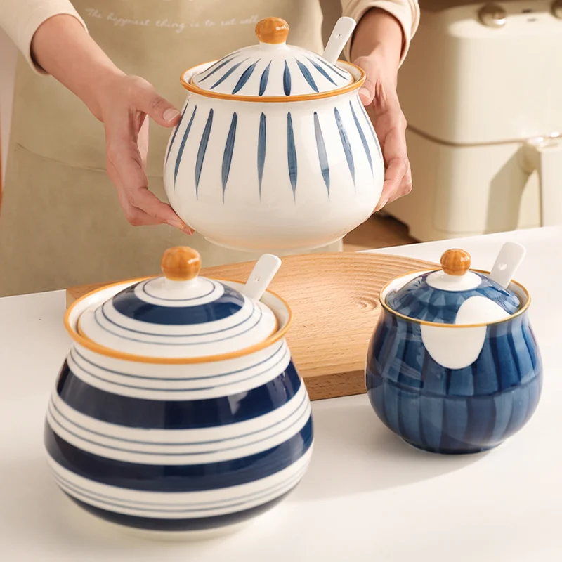 Creative Ceramic High Temperature Seasoning Tank Household Kitchen Oil Tank Household Kitchen Ceramic Large Oil Storage Tank
Creative Ceramic High Temperature Seasoning Tank Household Kitchen Oil Tank Household Kitchen Ceramic Large Oil Storage Tank