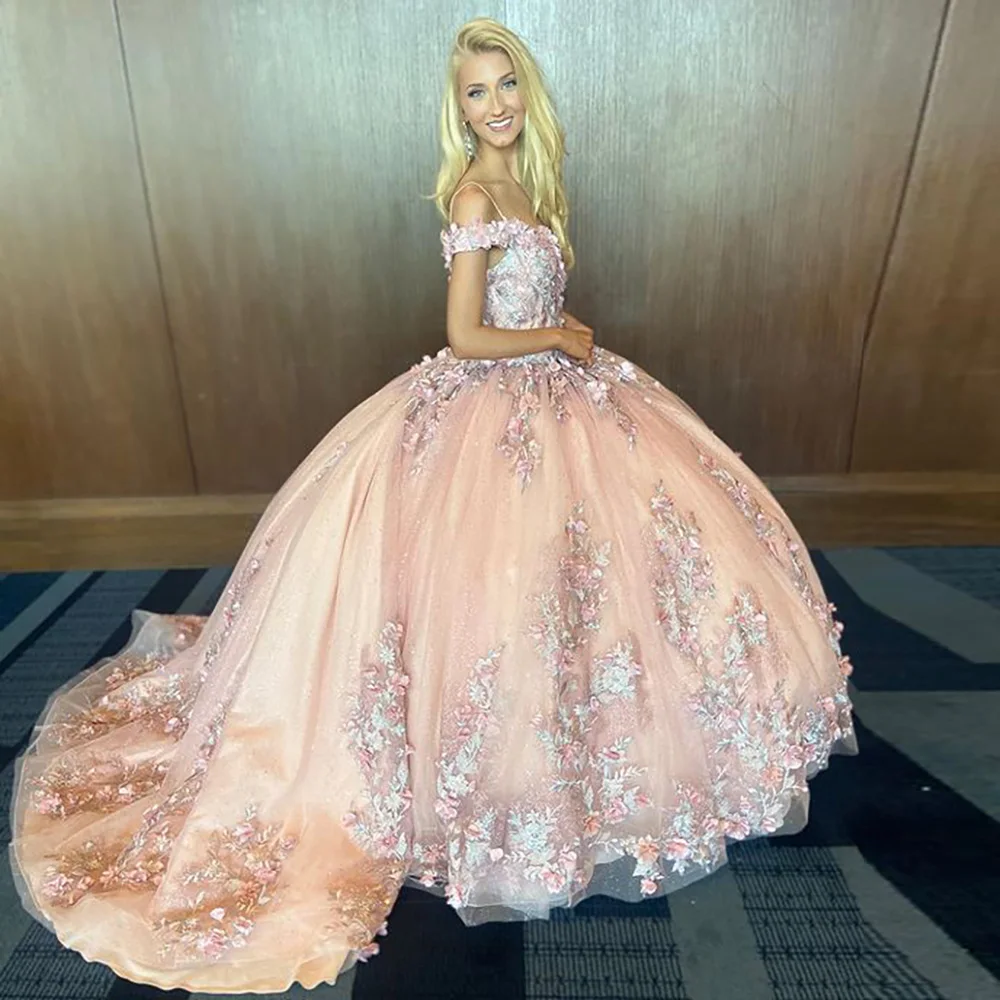 Rose Gold Floral Appliques Lace Crystal Quinceanera Dresses Ball Gown Off The Shoulder Handmade Flowers Sweet 15 Party Wear
Rose Gold Floral Appliques Lace Crystal Quinceanera Dresses Ball Gown Off The Shoulder Handmade Flowers Sweet 15 Party Wear